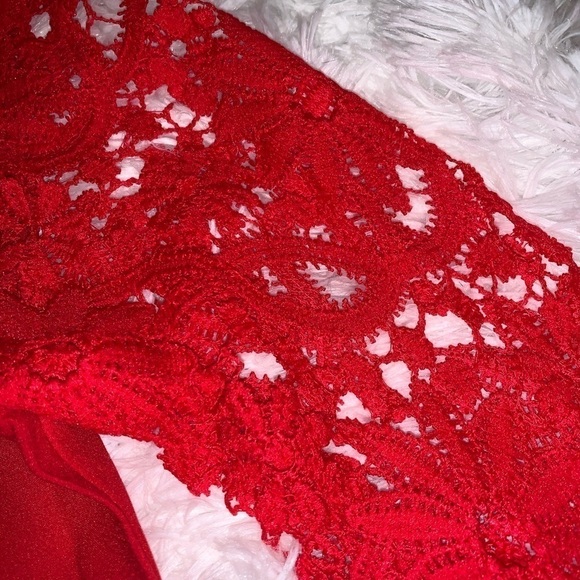 Oioninos Boho Crochet Lace Sleeve Shirt Red S M - Picture 3 of 6